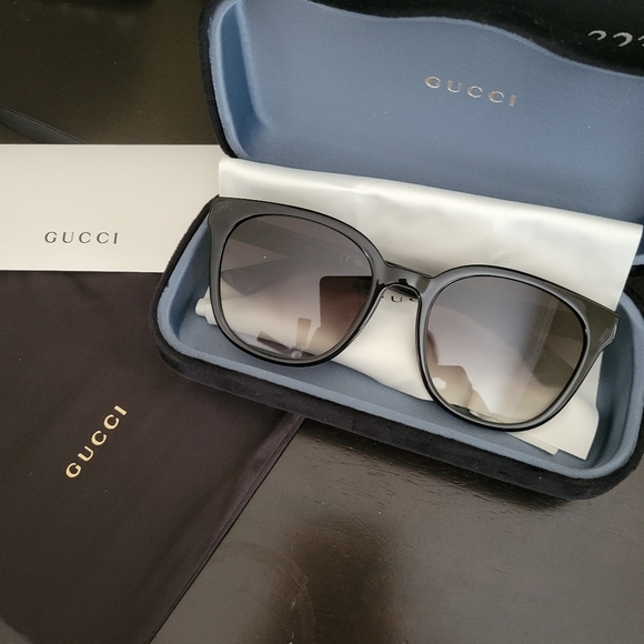 Gucci GG1122SA 001 Black Gradient Women Sunglasses NEW